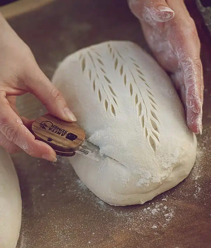 SOURTASTIC MINI SCORING KNIFE